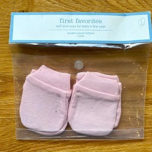 Baby Gap Scratch Proof Mittens (2 pairs)